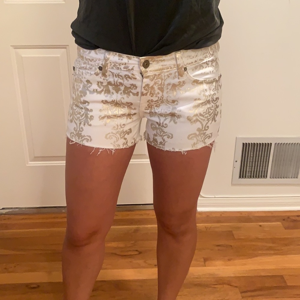 Seven for All Mankind White Gold Foil ShortS 25